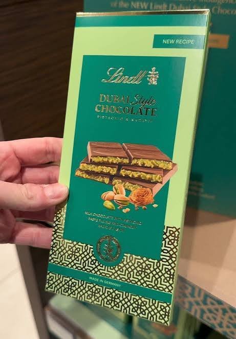 Lindt dubai chocolate bar - Image 3